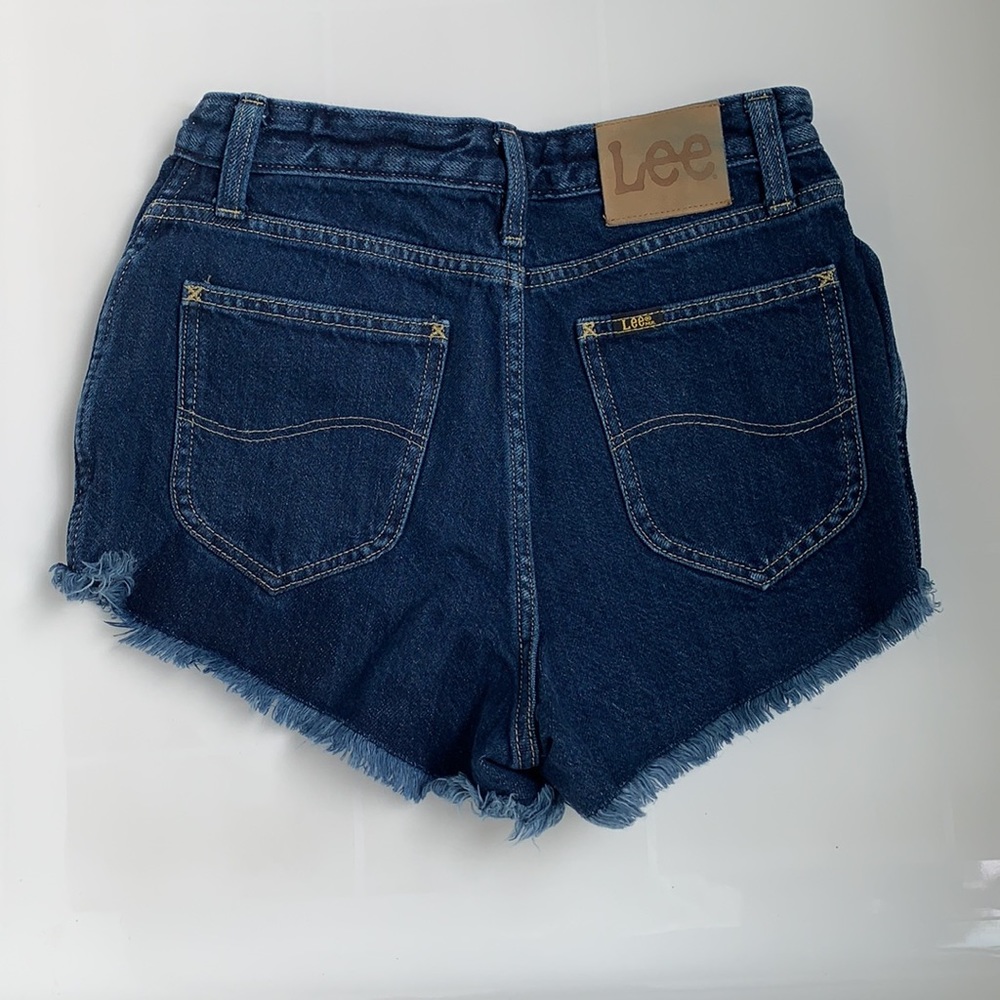 Lee’s Vintage Modern Cutoff Short - Picture 5 of 7